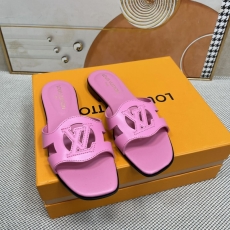 Louis Vuitton Slippers